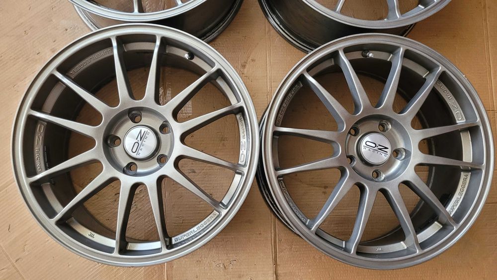 Felgi 18" Oz Superleggera 5x112 + opony