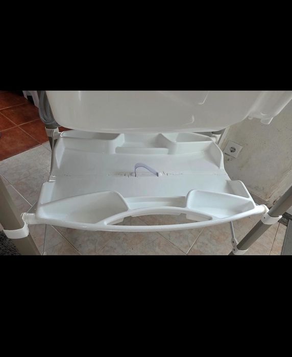 Banheira com trocador