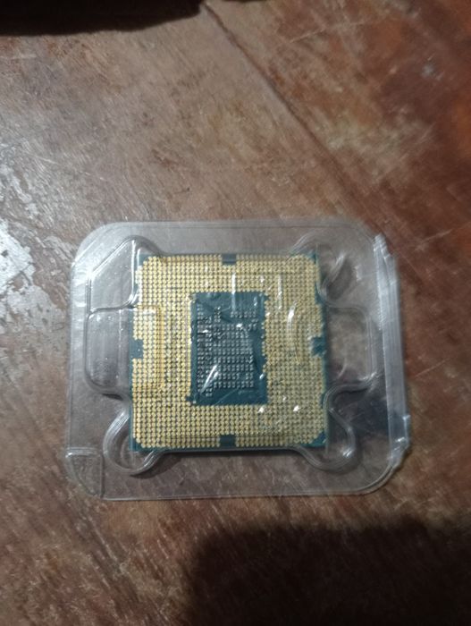 Intel® Celeron® Processor G1620
2 MB cache, 2.70 GHz428962433153126402