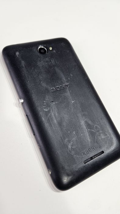 Telefon Sony Xperia E4