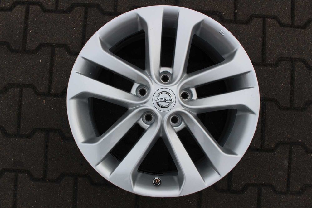 Oryginalna felga aluminiowa Nissan OE 7.0" x 17" 5x114.3 ET 47