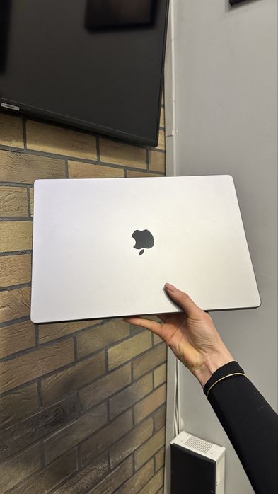 Used MacBook Pro 16 M1 Pro 16 / 512Gb Space Gray