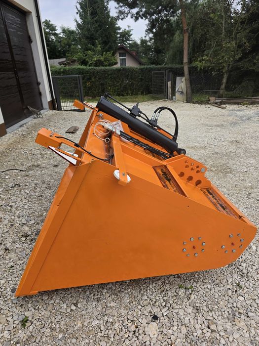 Posypywarka piaskarka solarka komunalna samozaładowcza Volant 2.0m nowa 1m3 gwarancja dostawa cała Polska