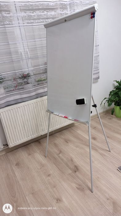 Sprzedam tablice na mazak.