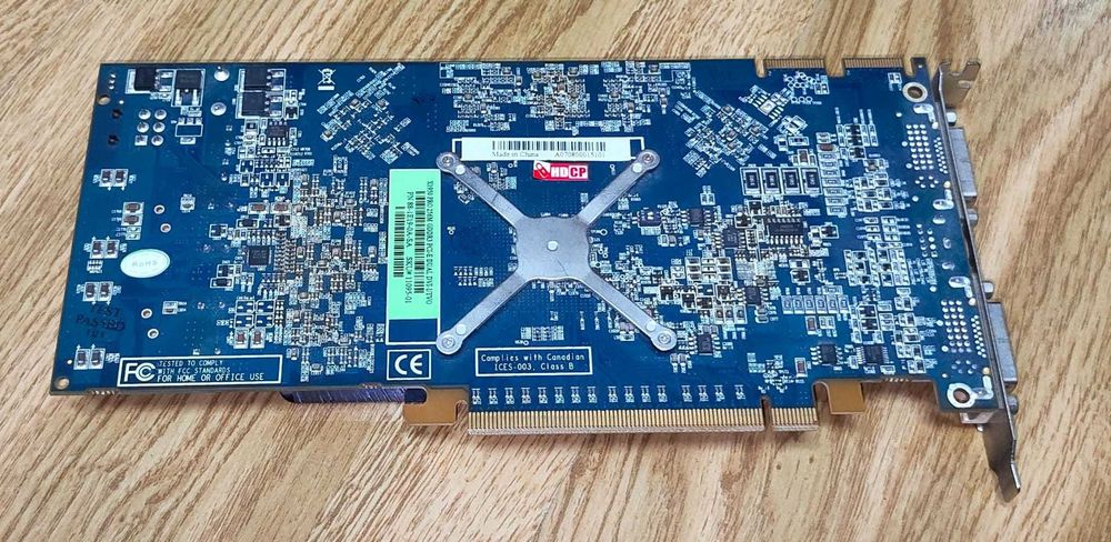 Sapphire ATI Radeon X1950 Pro (RETRO GAMING) - Cabos/Adaptadores Originais