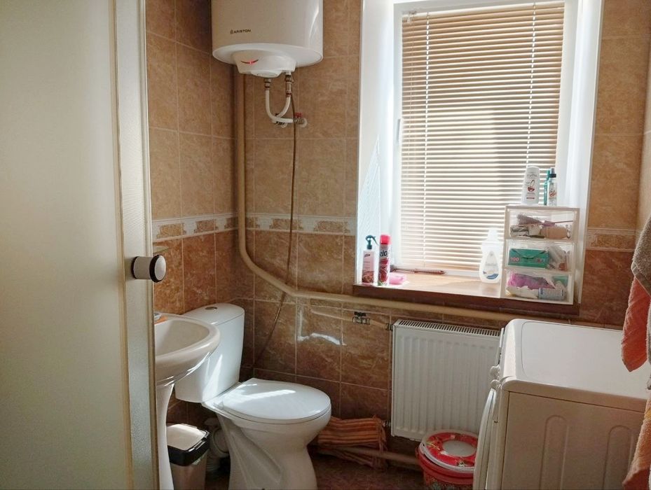 Продаю  будинок в інгульському районі .