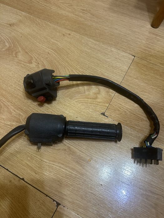 Пульти перемикачі світла ручка газу Ява 638 12v оригінал