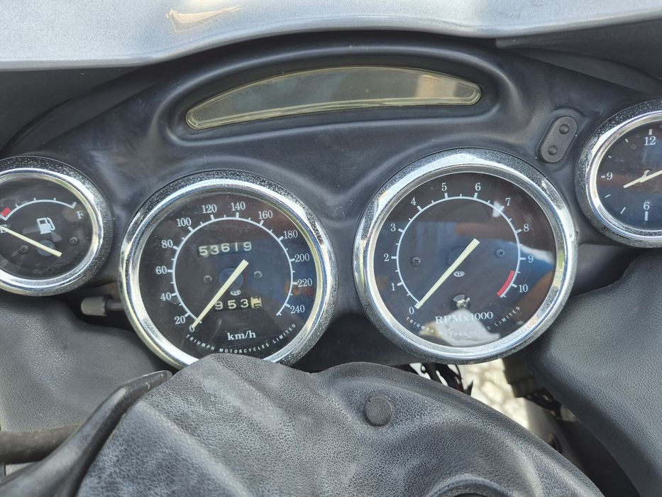 Triumph Trophy 1200