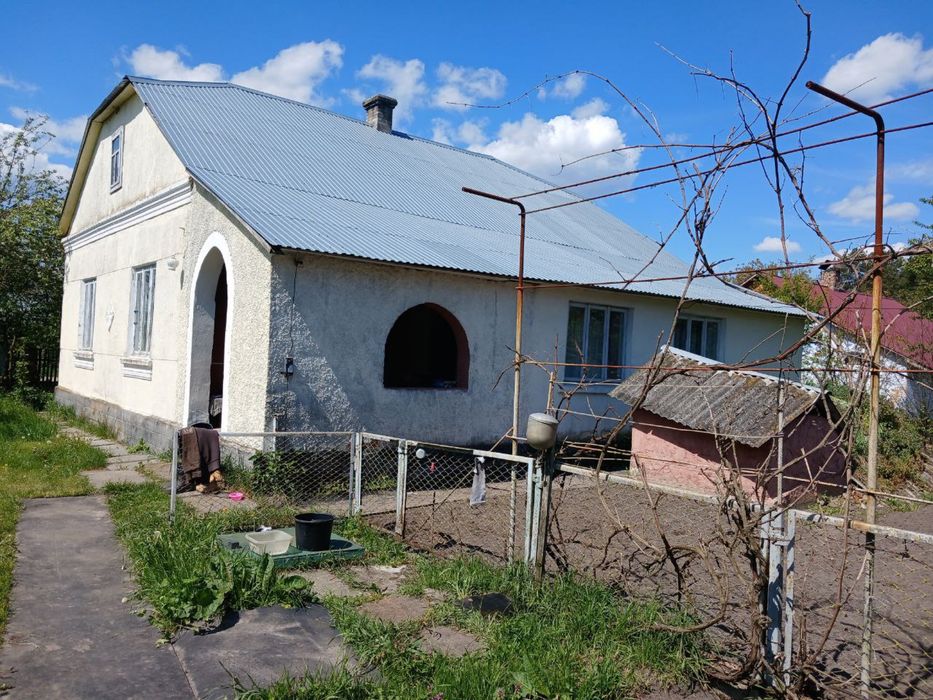 Продаж будинку с. Немилів ( Червоноградський р-й)