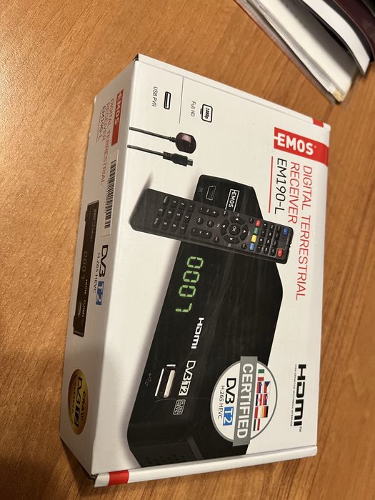 Dekoder Dvb-t2 EMOS EM190-L
