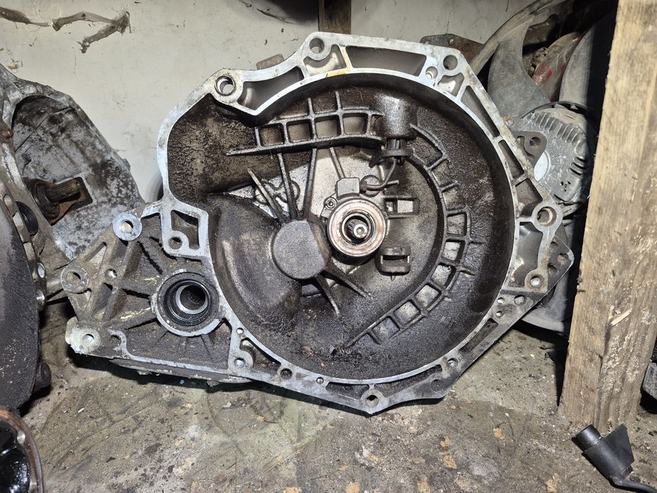 Skrzynia biegów manualna opel f17 c384 zafira astra vectra signum