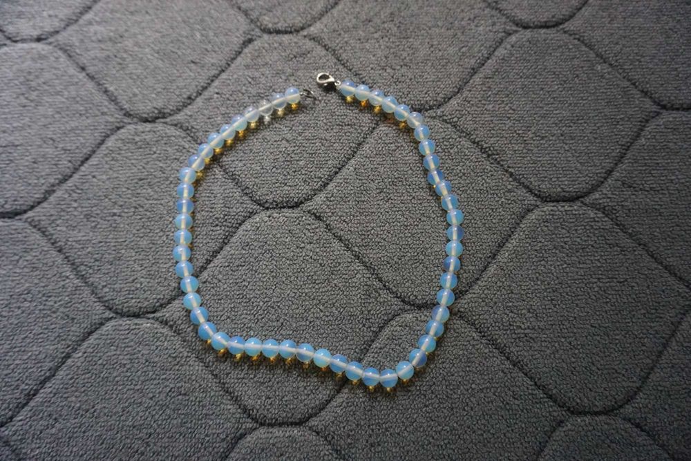 Бусы натуральные, бижутерия