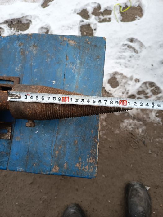 Дровокол для заготівлі дров