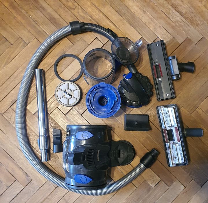 Продам пылесос Royals Berg GD-1605