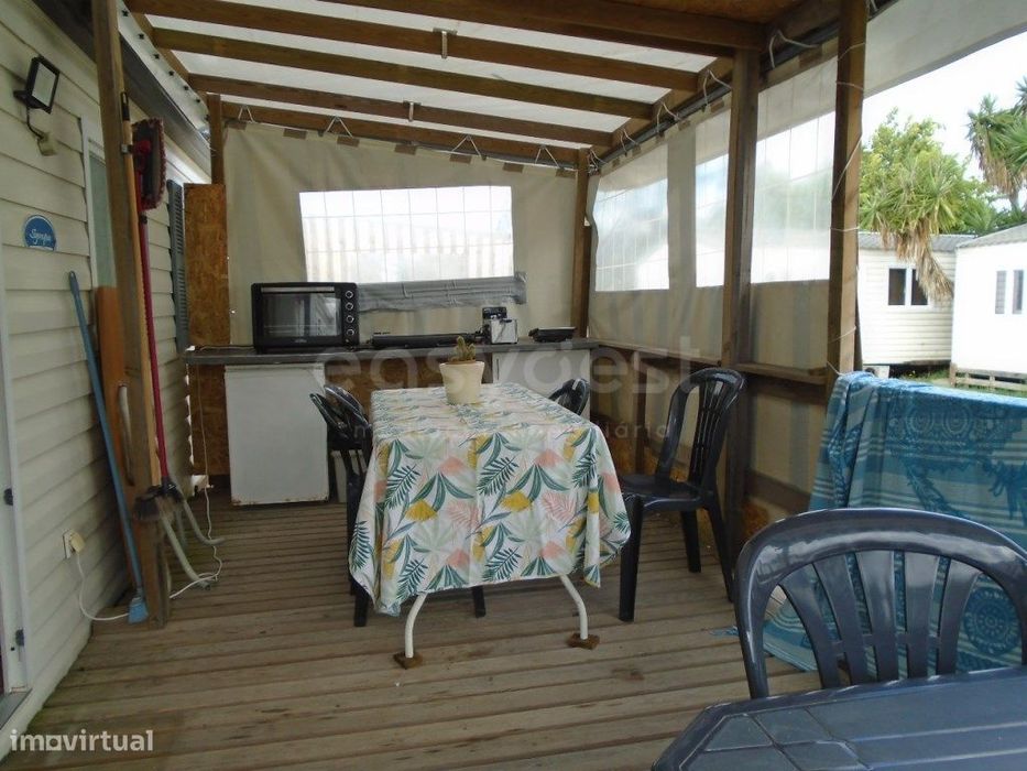 Bungalow T3 situado no Complexo Land`s Hause Bungalow`s Burinhosa P...