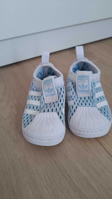 Adidasy rozmiar 21