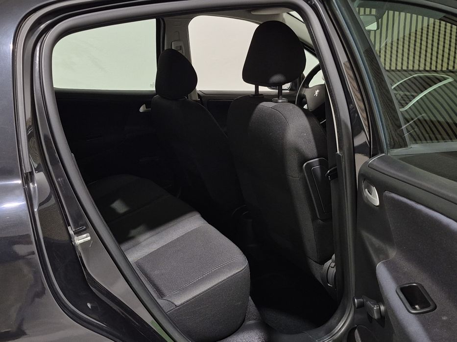 Peugeot 207 1.4 - 100.000KM | GARANTIA | NACIONAL