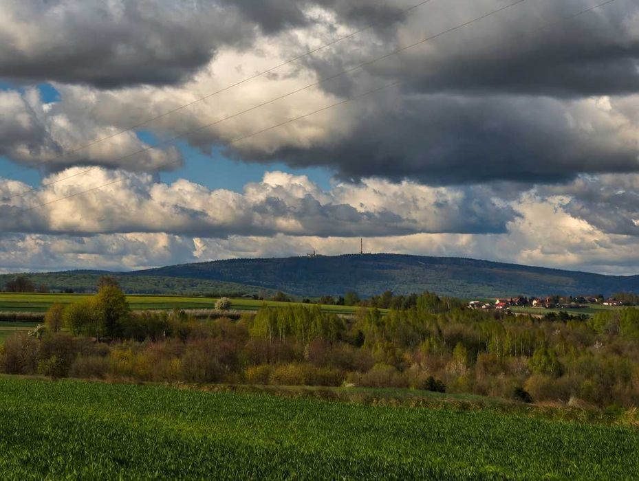 Działka budowlana przy Zalewie bez strefy ciszy
