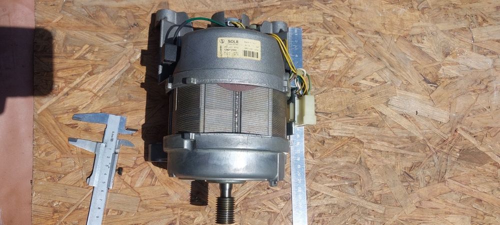 Электродвигатель,бак,патрубки к стиральной машине Electrolux,Zanussi,Aeg.