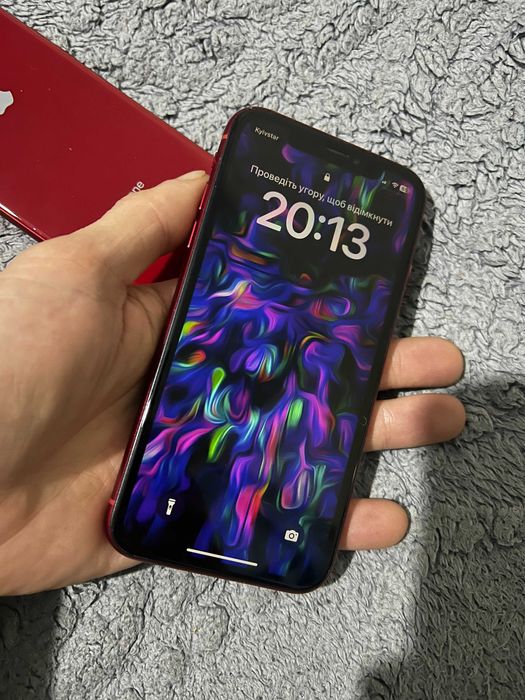 Продам особистий IPhone Xr Red