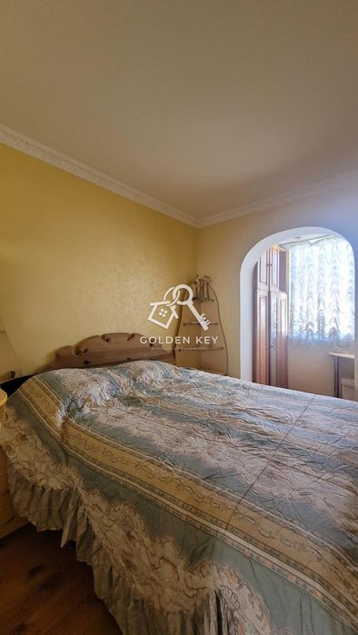 Продаж 3-кімнатної квартири з автономним опаленням