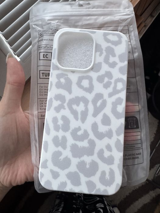 Новий Чохол для 15 про мах