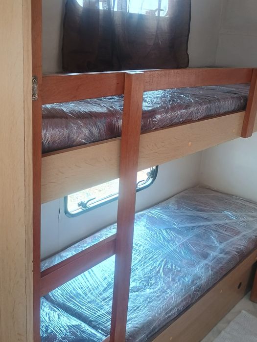 Vendo uma rolete caravana