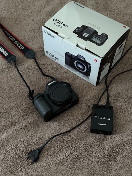 Продам фотоапарат CANON 6D MARK 2