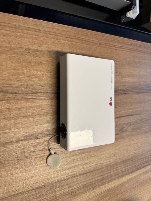 Projetor LG Mini HDMi PB60G