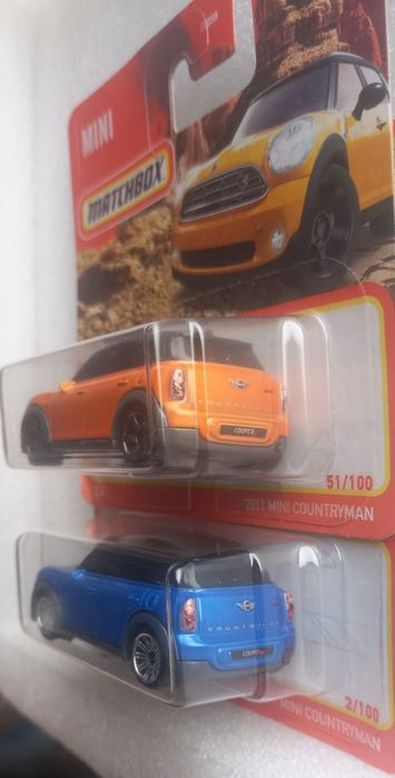 Conjunto 2 , 2011 Mini Countryman matchbox