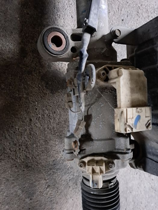 Maglownica elektryczna Honda Accord 8