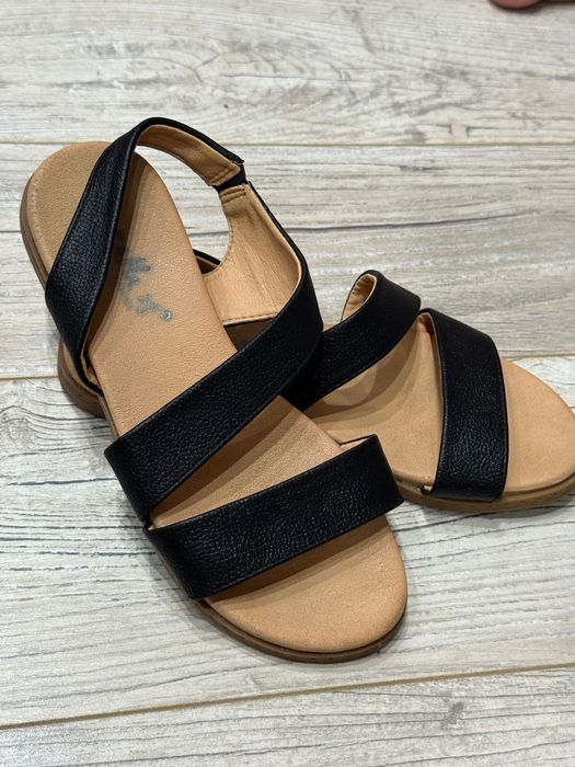 Sandały buty Rzymianki skóra czarne skórzane mega wygodne 37 klasyczne