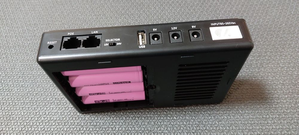 Безперебійний блок живлення для роутера