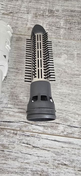 Фен-щітка Philips BHA710/00