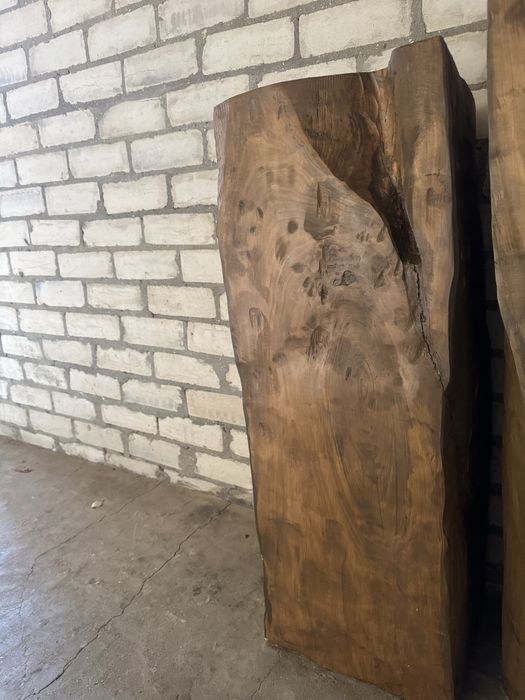 Тумбы с натурального спила дерева