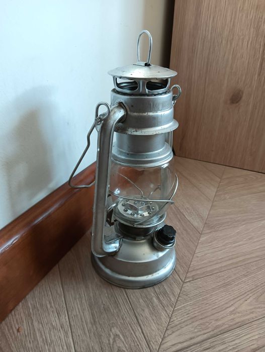 Lampka naftowa ozdoba atrapa led