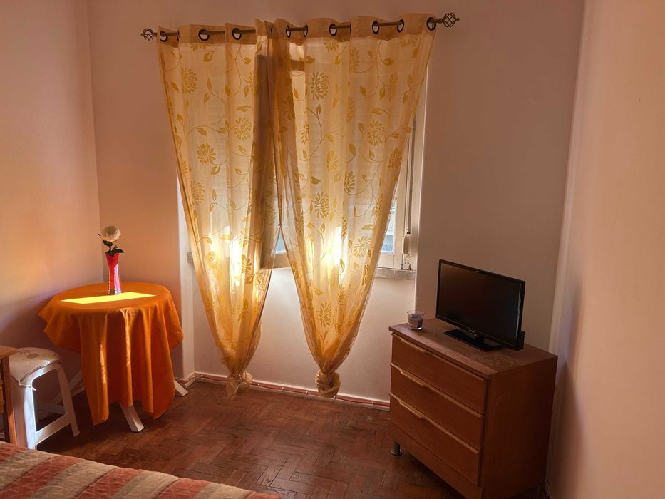 Quarto para arrendar