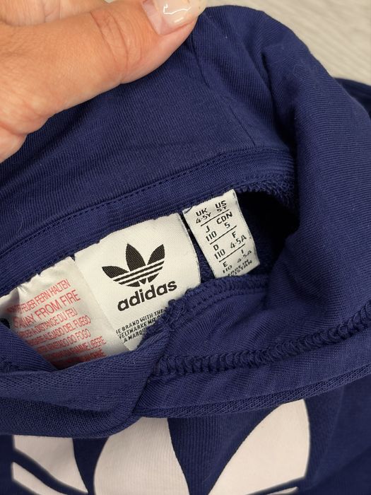 Костюм адідас adidas 4-5 р 110 см