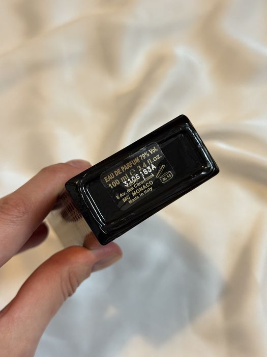 Oryginalny flakon po perfumach Perris Monte Carlo Oud Royale
