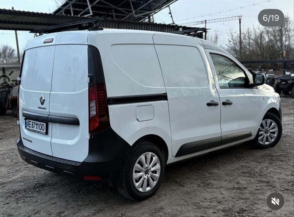 Авто Renault Express 2022