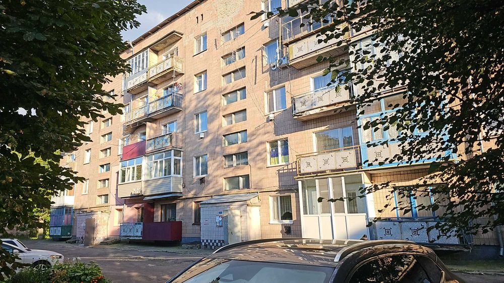 1 кімнатна квартира, м. Яготин район ЦИНС.  Є ВІДЕООГЛЯД.