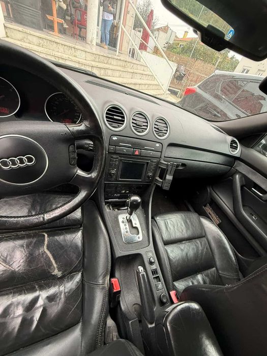 Audi A4 Cabriolet 1.9 TDI Automático – Impecável | FULL EXTRAS |