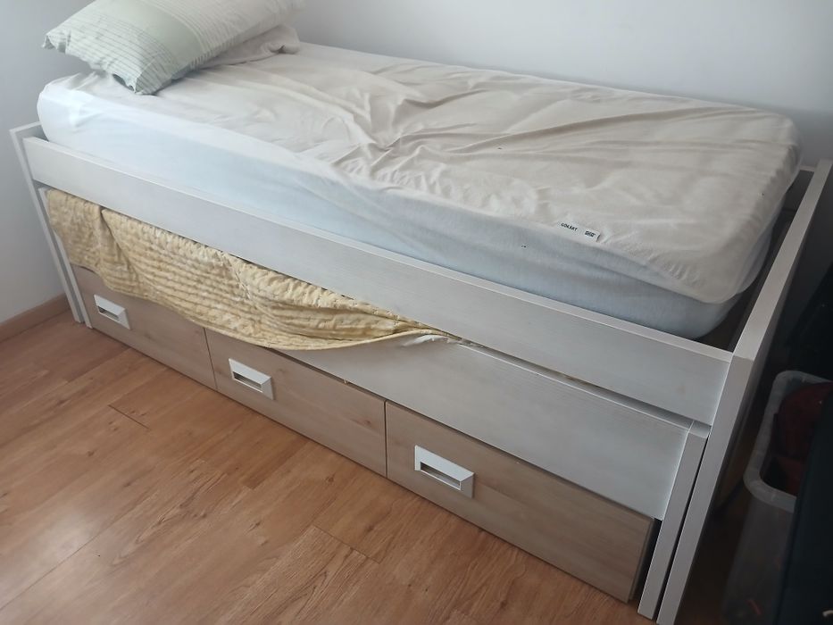 Cama dupla gaveta com 3 gavetões