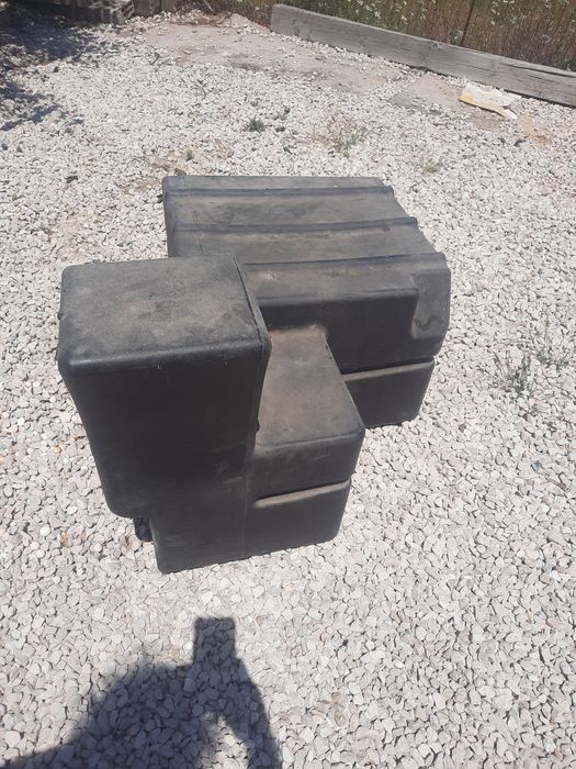 Tanque de combustível 150 L , 
Utilização so em gasóleo, pode ser adap