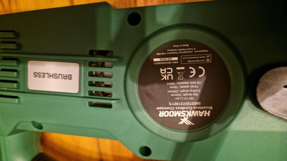 Mini pilarka na wysięgniku, dmuchawa