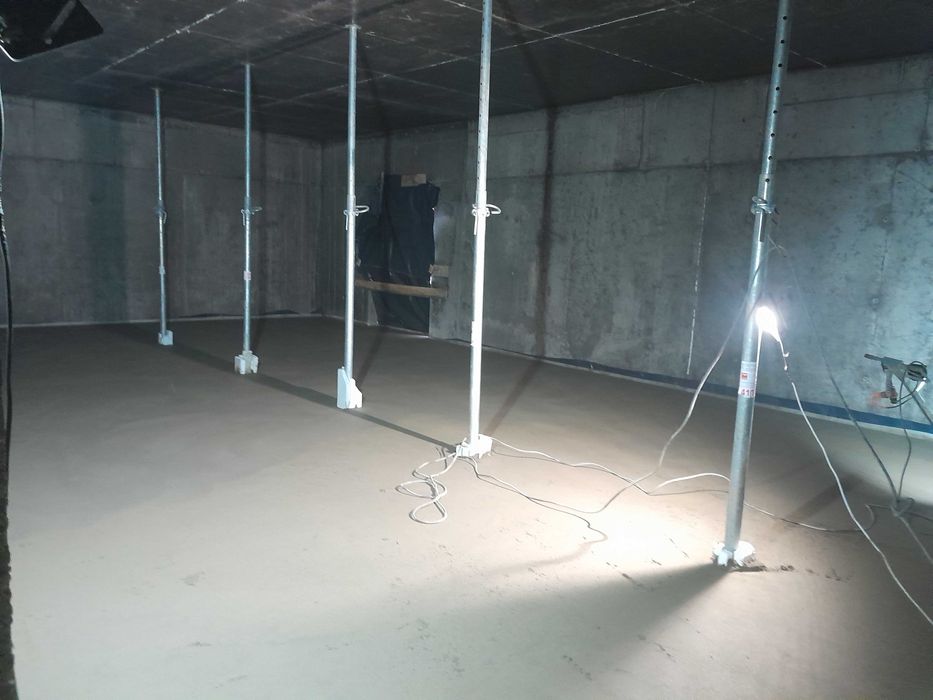 Posadzki mixokretem,styrobeton