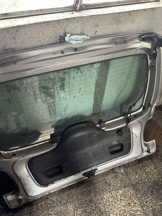 Tampa da mala peugeot 206