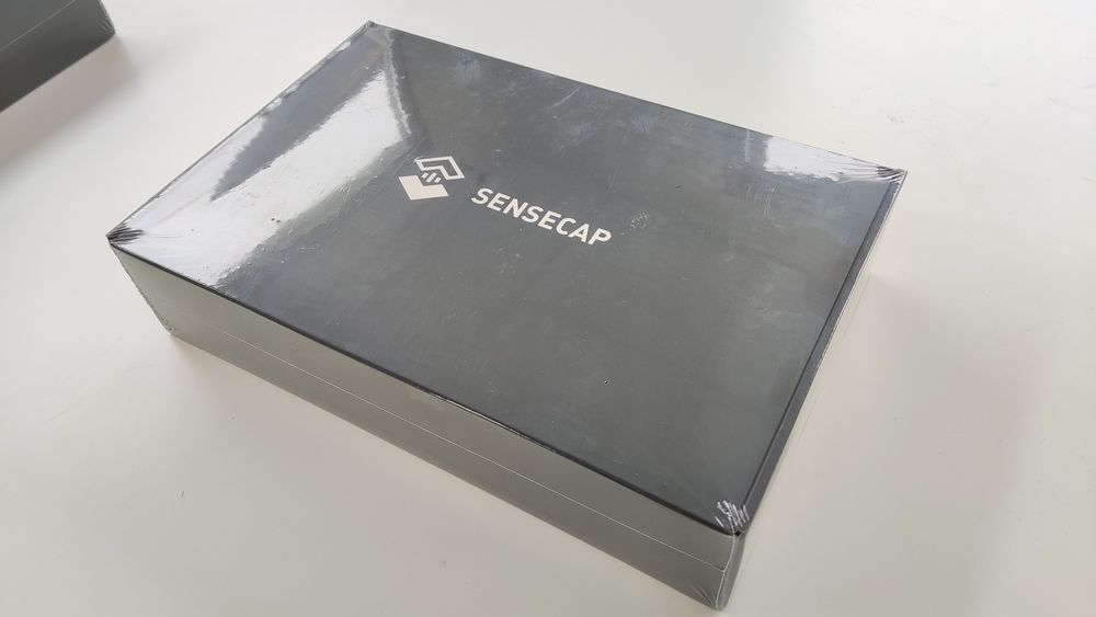 SENSECAP M1 new sealed with invoice64584477046785121