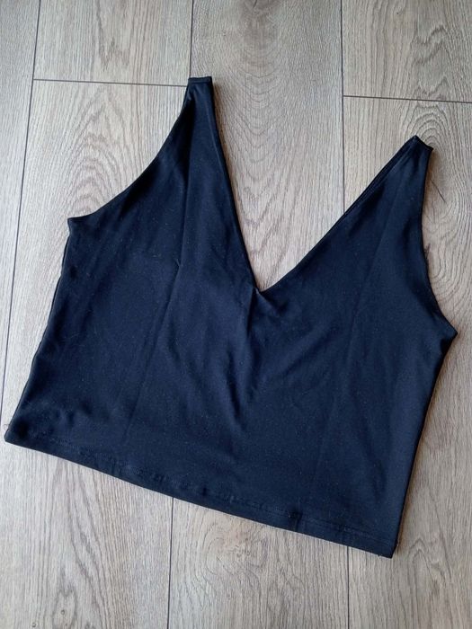 Nowy biustonosz sportowy