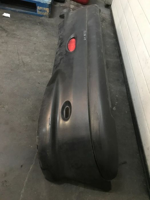 PARACHOQUES / PARA CHOQUES TRAS PEUGEOT 206 (BRANCO) (PRETO)